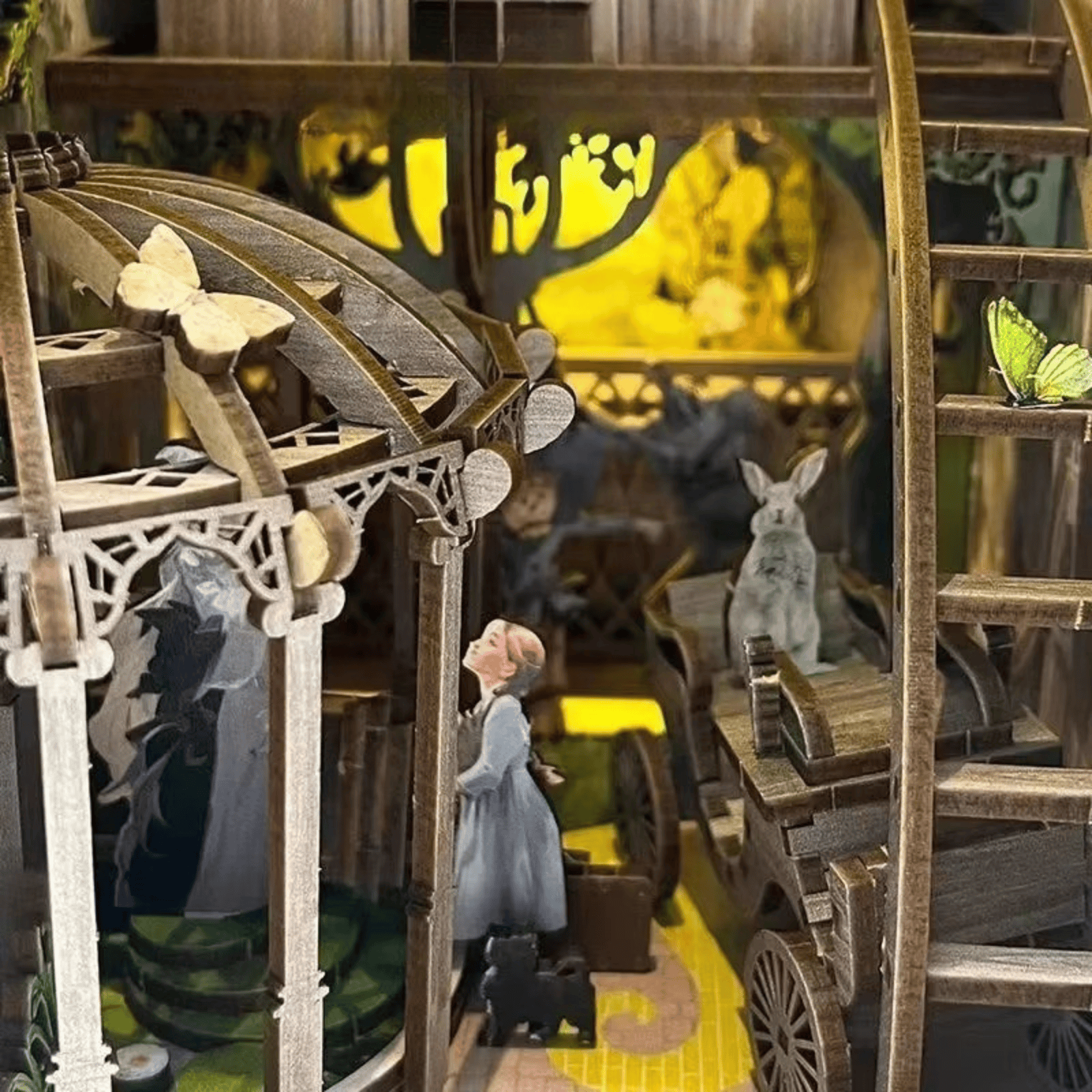 Book Nook Dorothy's Journey