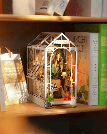 Book Nook Garden House