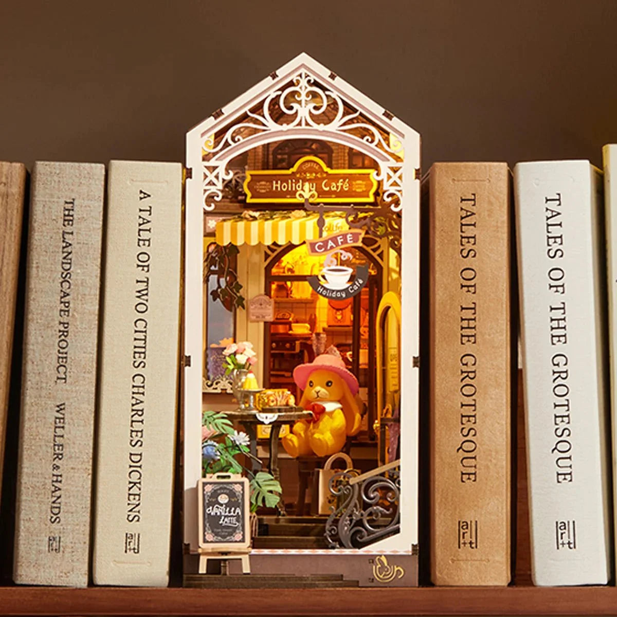 Book Nook Holiday Café
