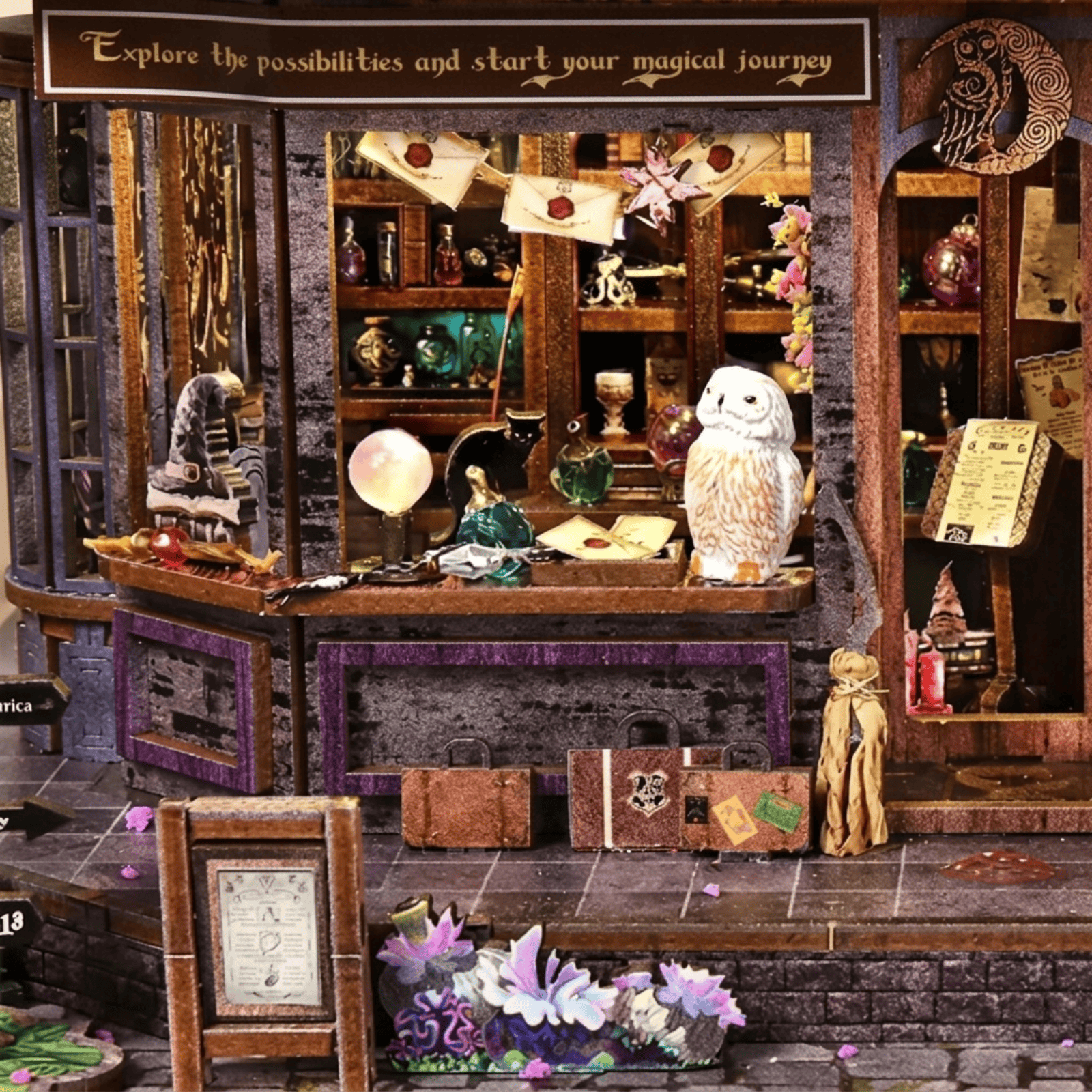 Book Nook Magic Castle Witch's Lair