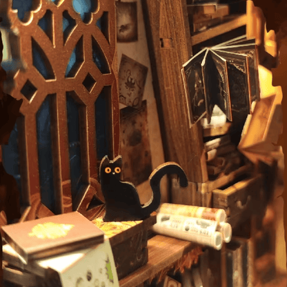 Book Nook Magic World