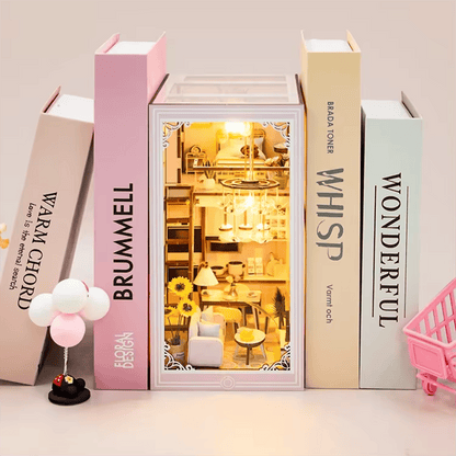 Book Nook Pink Loft