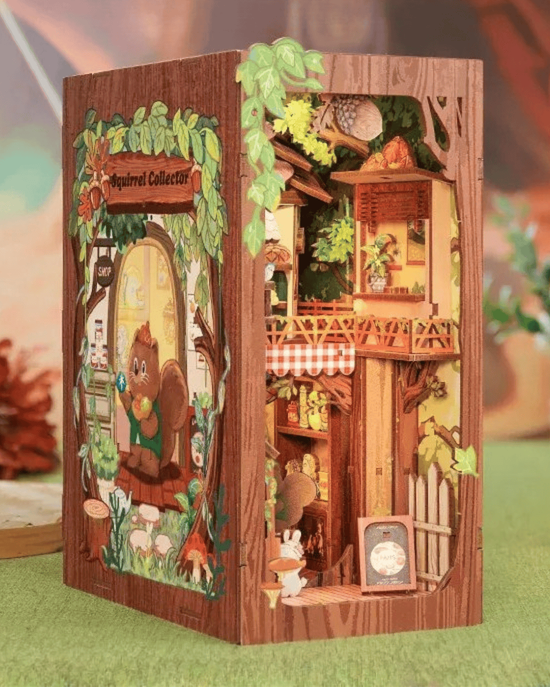 Book Nook Squirrel Collector