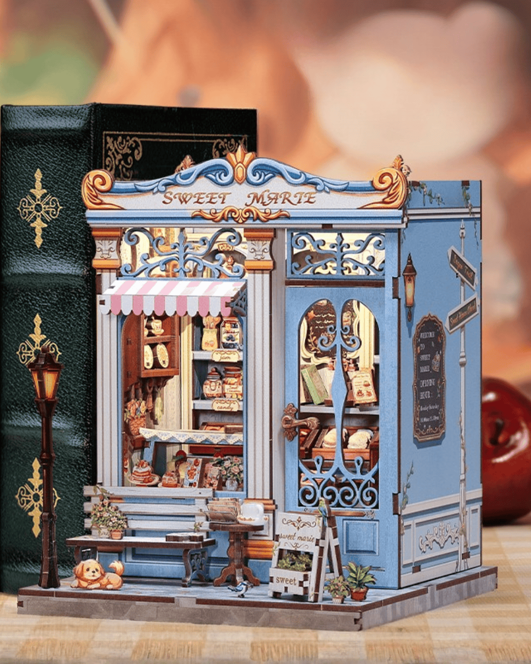 Book Nook Sweet Marie