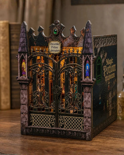 Book Nook Twilight Potion