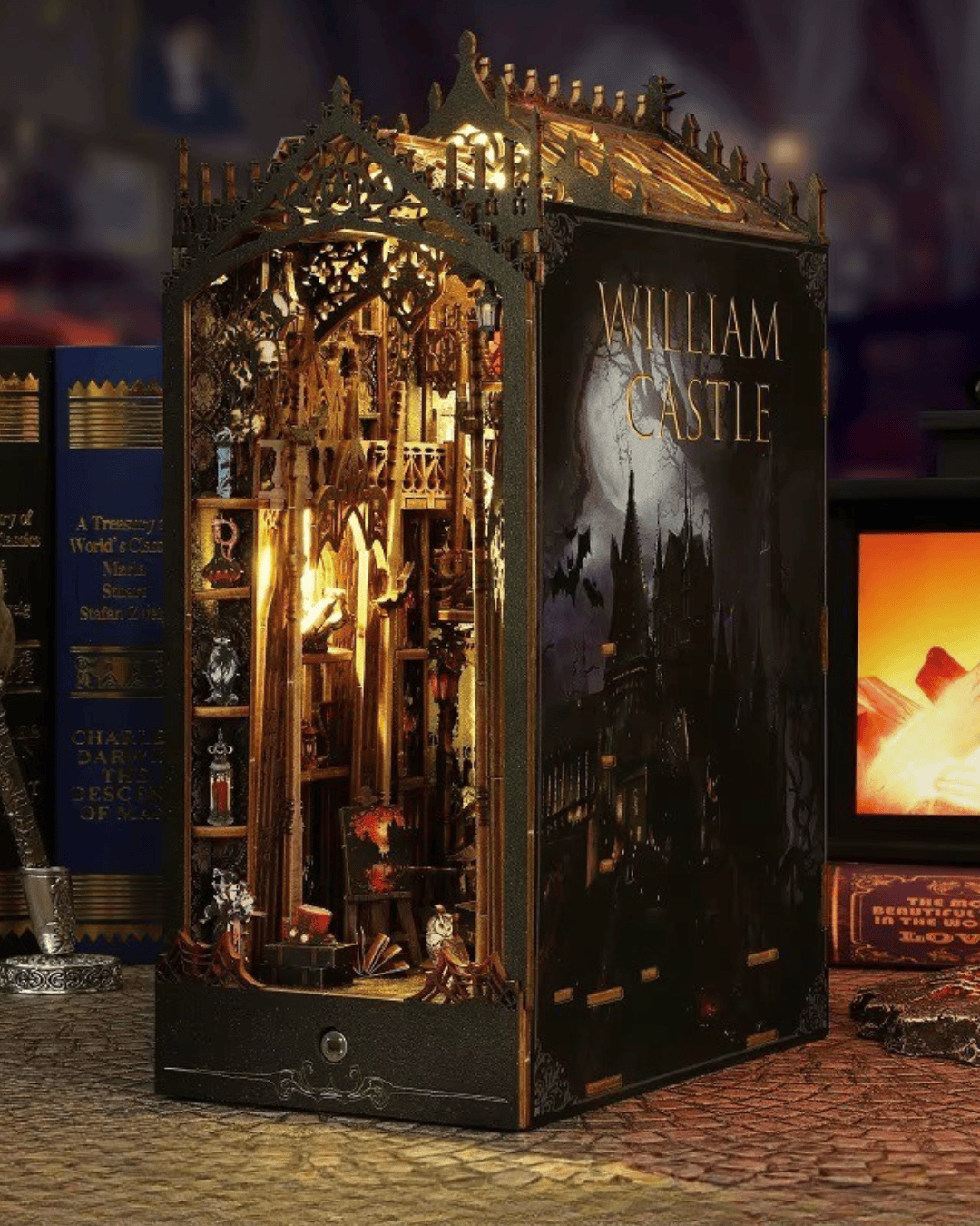 Book Nook William Castle