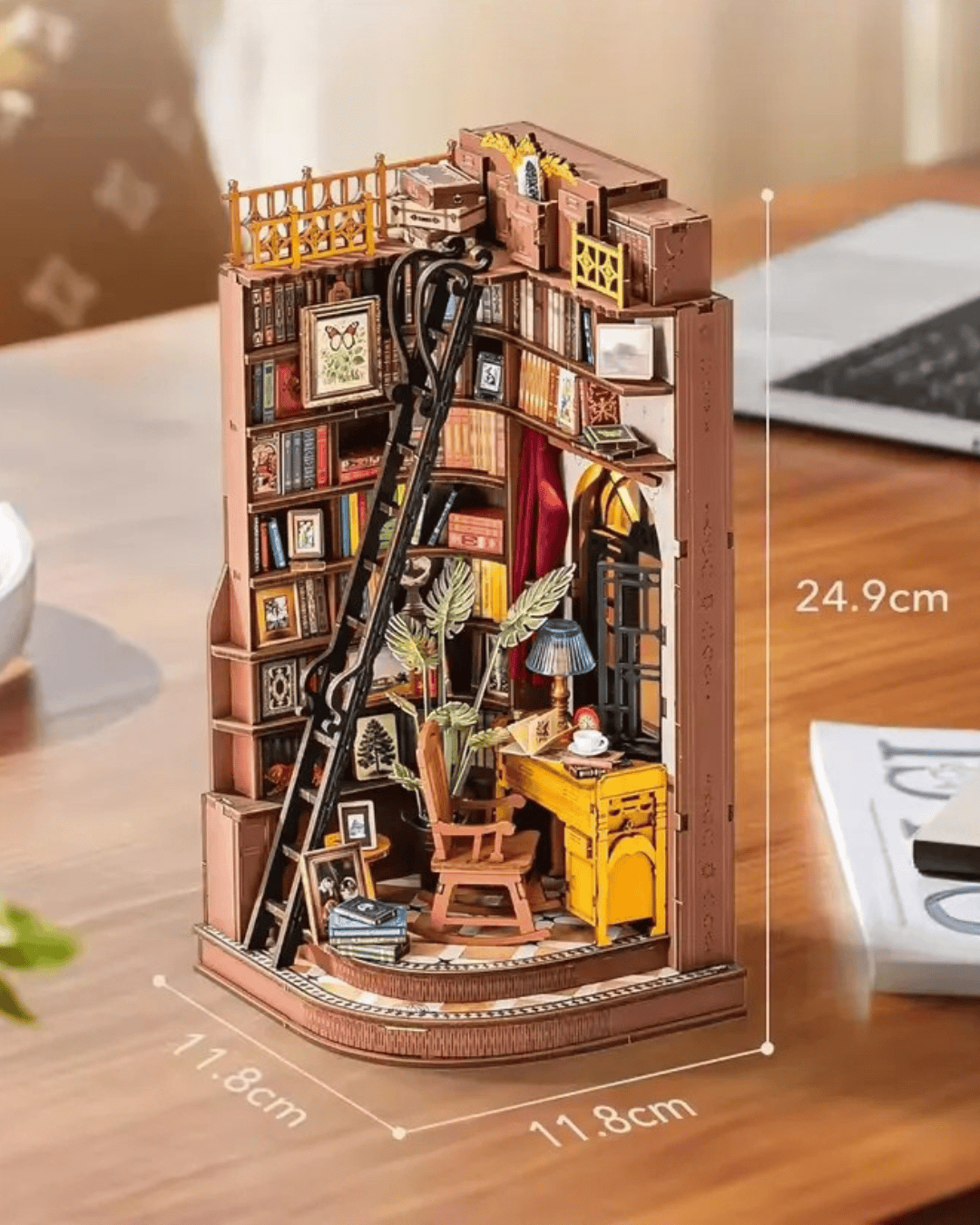 Maison Miniature Silent Corner Study